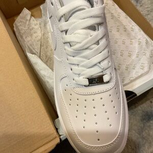 Nike White Air Force 1 Sneakers